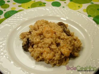 Risotto con langostinos, setas y Martini Rosso