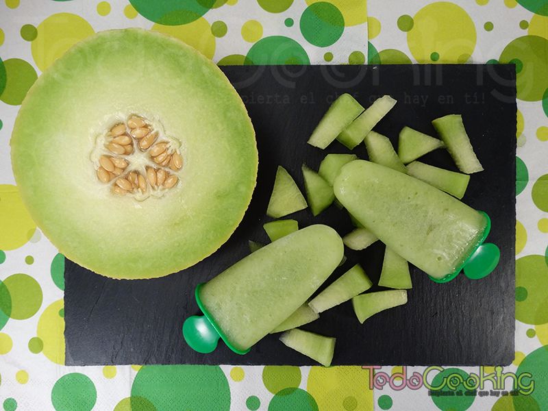 Polos de melón con hierbabuena