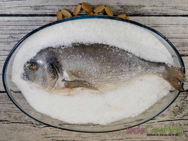 Dorada a la sal