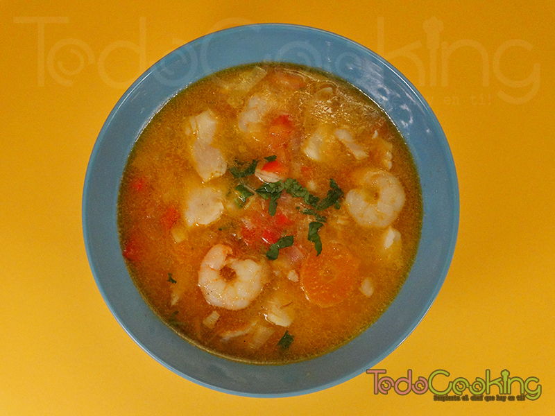 Pescado-Merluza-Gambas