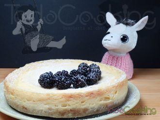 Pastel de queso clásico en el microondas. Receta sin lactosa.