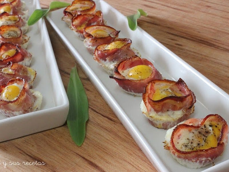 Tartaletas de bacon y huevo