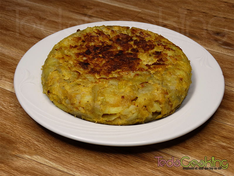 Tortilla de bacalao y patatas
