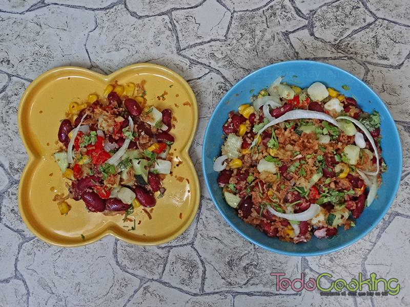 Ensalada de alubias rojas y quinoa