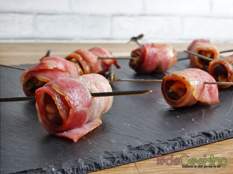 Datiles con bacon y nueces 