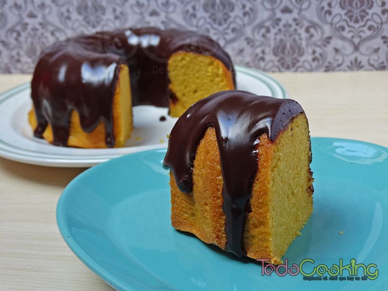 Bizcocho de zanahoria con chocolate negro 03