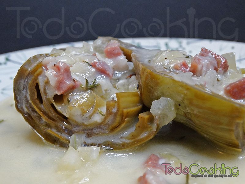 Alcachofas en salsa de tomillo y queso 01