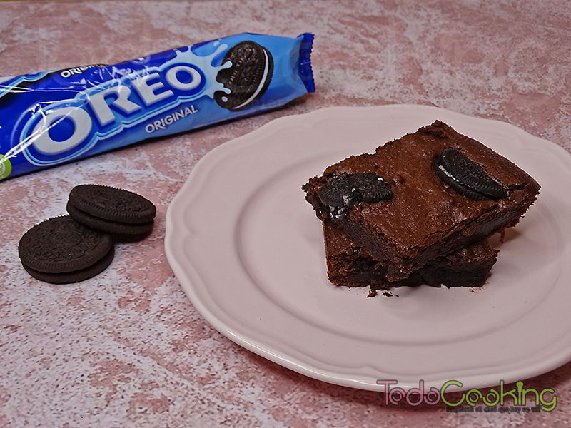 Brownie de chocolate con Oreo 05