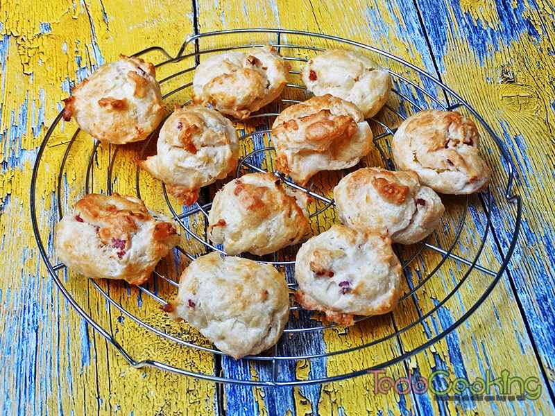 Gougères de queso con jamón 04