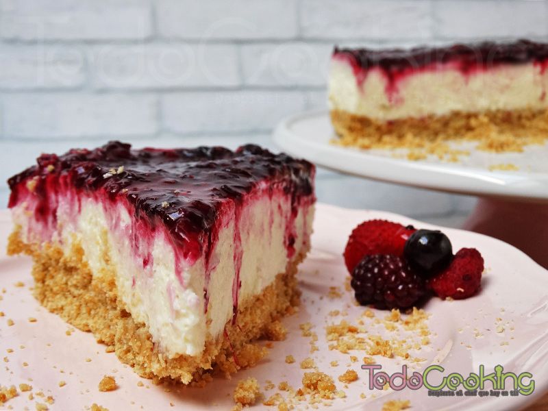 Tarta de queso y frutos rojos