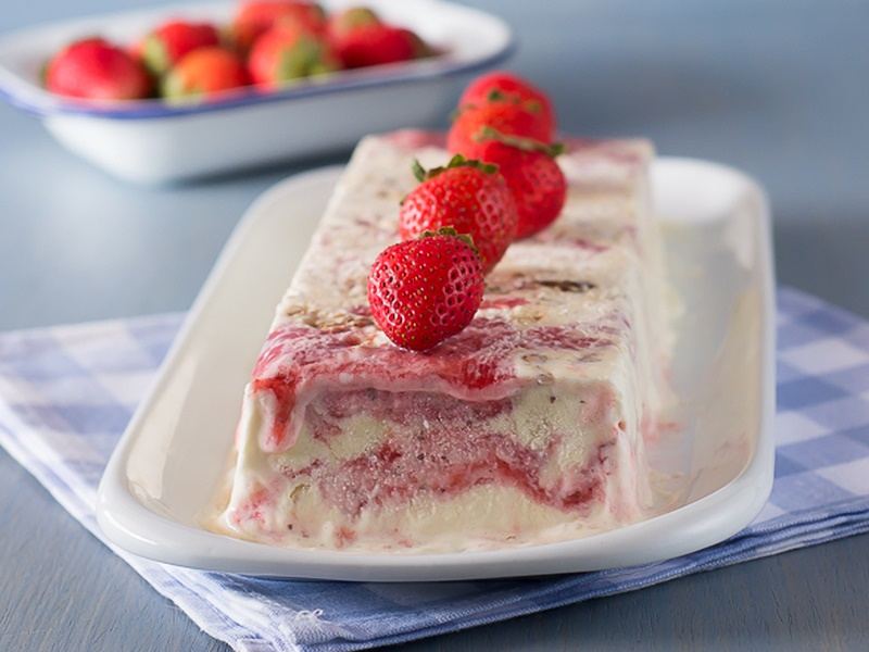 biscuit helado de cheesecake de fresa