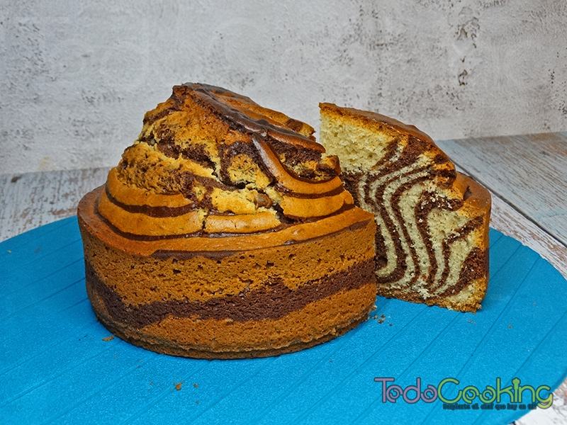 Bizcocho Cebra de chocolate y vainilla 01