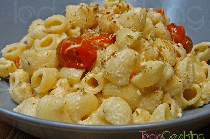 Pasta con queso feta y cherrys. La receta VIRAL DE TIKTOK!
