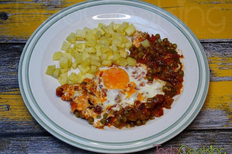 Huevos a la flamenca en sartén Polka Excellence de Cecotec