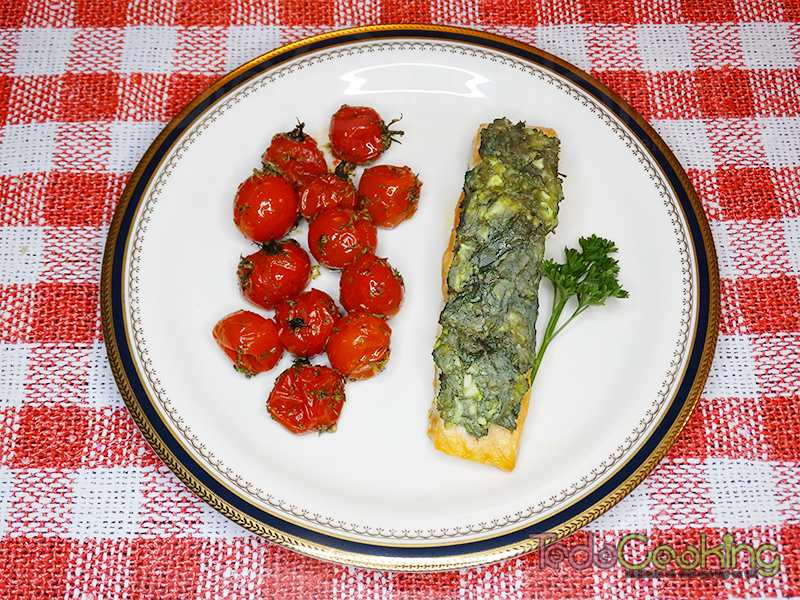 Salmon con costra de aguacate y albahaca 03