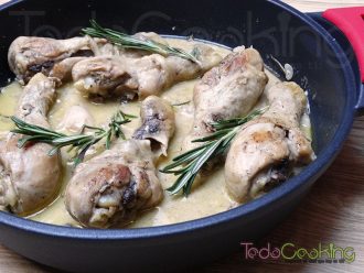 Pollo en salsa de cava 02