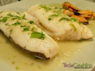 Merluza gratinada al cava. Un plato festivo para impresionar!