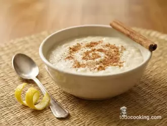 Bol de arroz con leche fit cremoso con canela