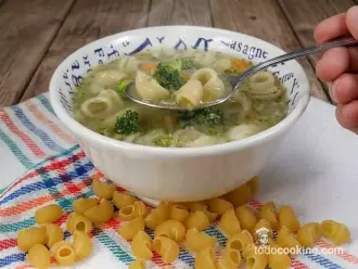 Sopa Minestrone cuharada
