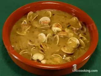 almejas a la marinera