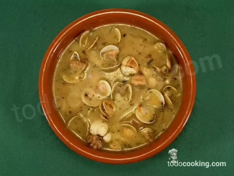 Almejas a la marinera tradicionales (fáciles y jugosas)