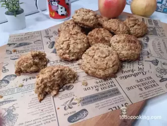 galletas de avena manzana y coco vista frontal